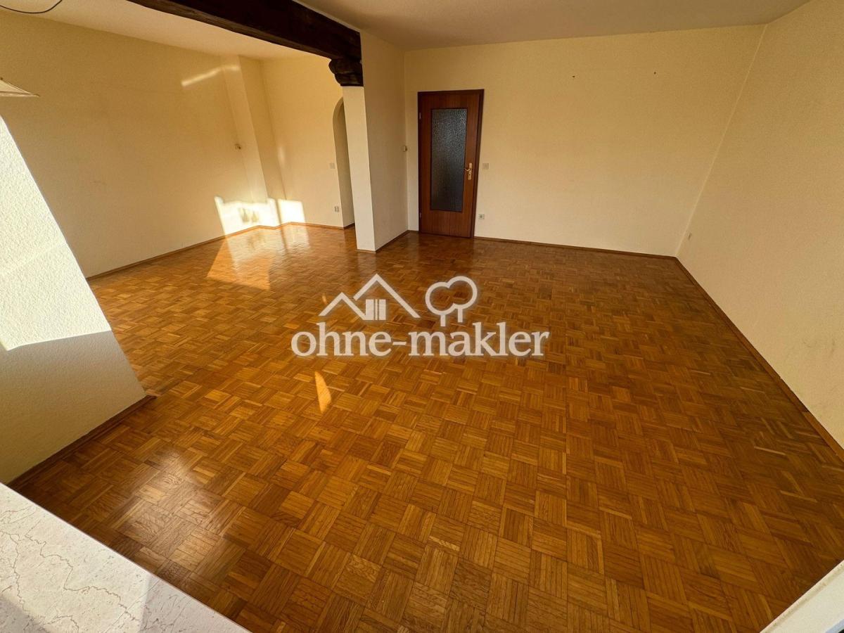 Wohnzimmer – hell, freundlich