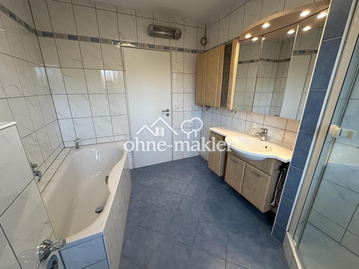 Bad - Dusche, Wanne, WM-Platz