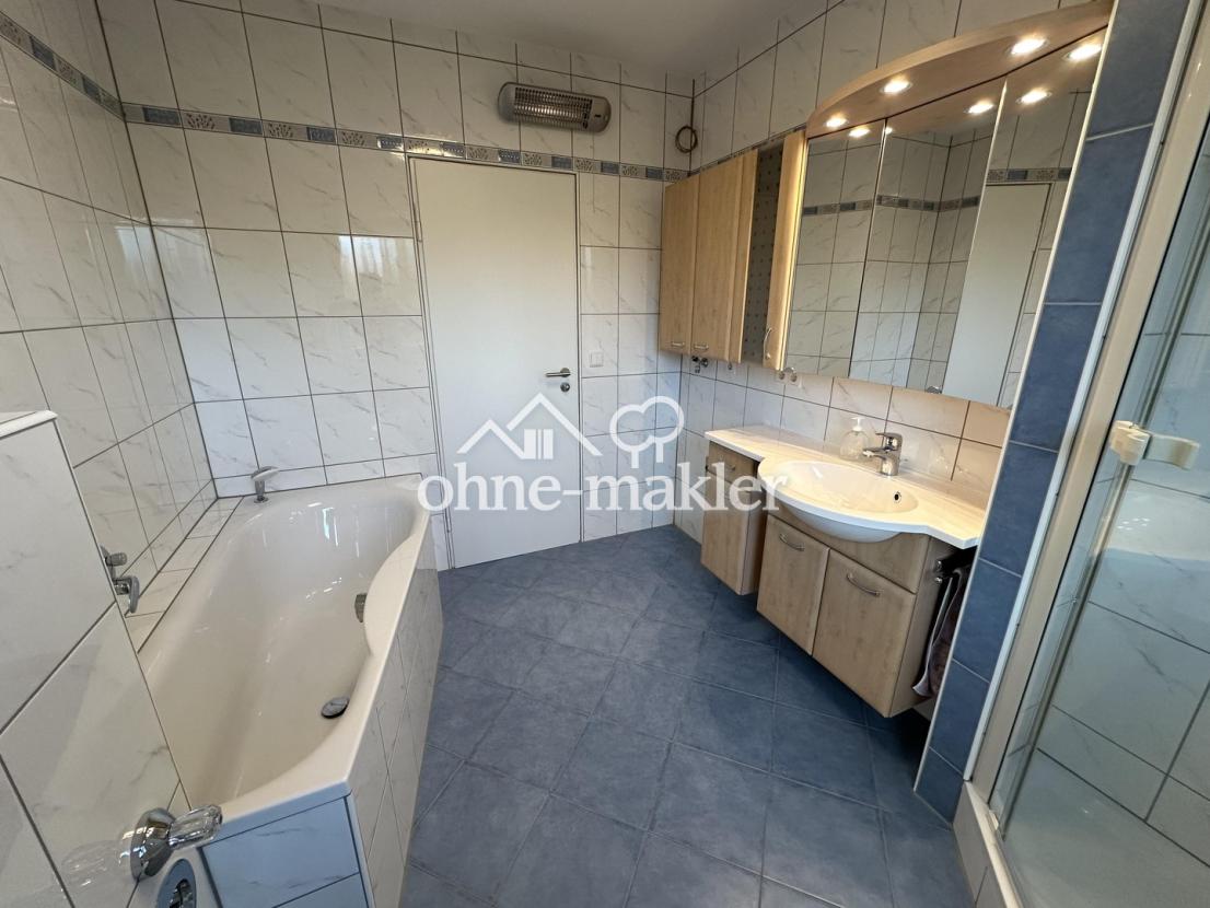 Bad - Dusche, Wanne, WM-Platz