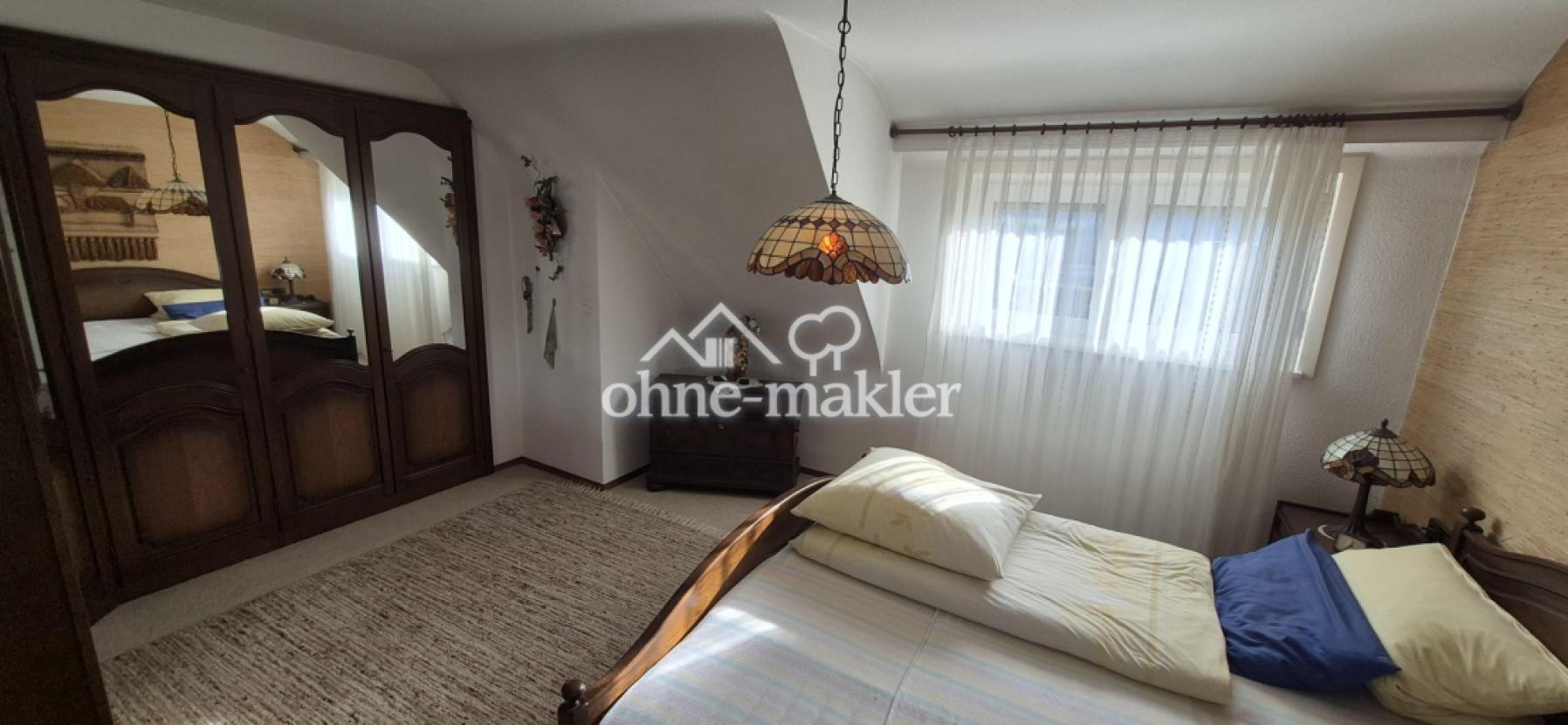 Schlafzimmer OG