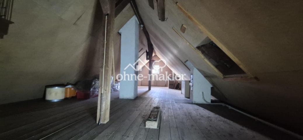 Gedämmter Dachboden