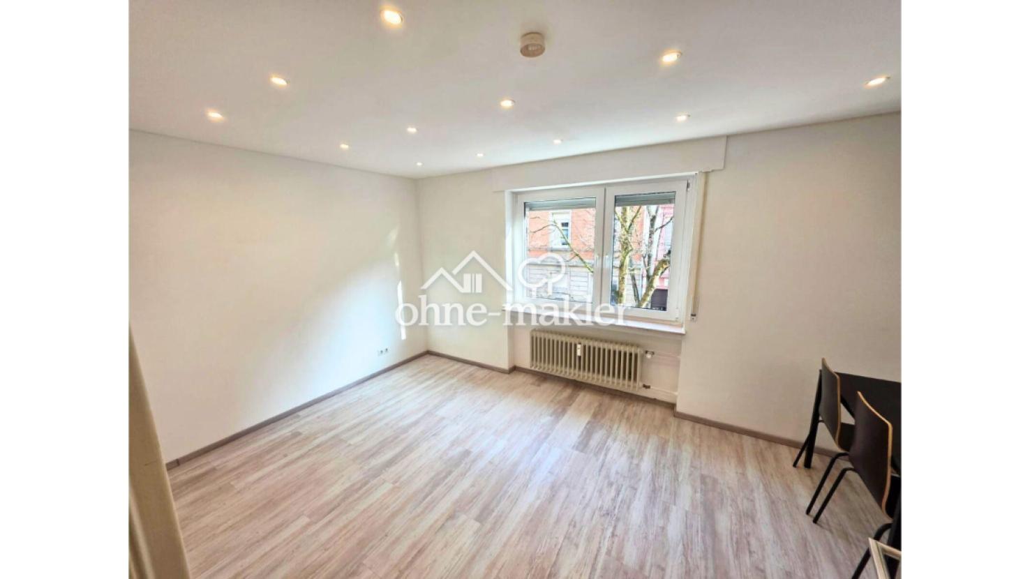 Zi 2 - lichtdurchflutet