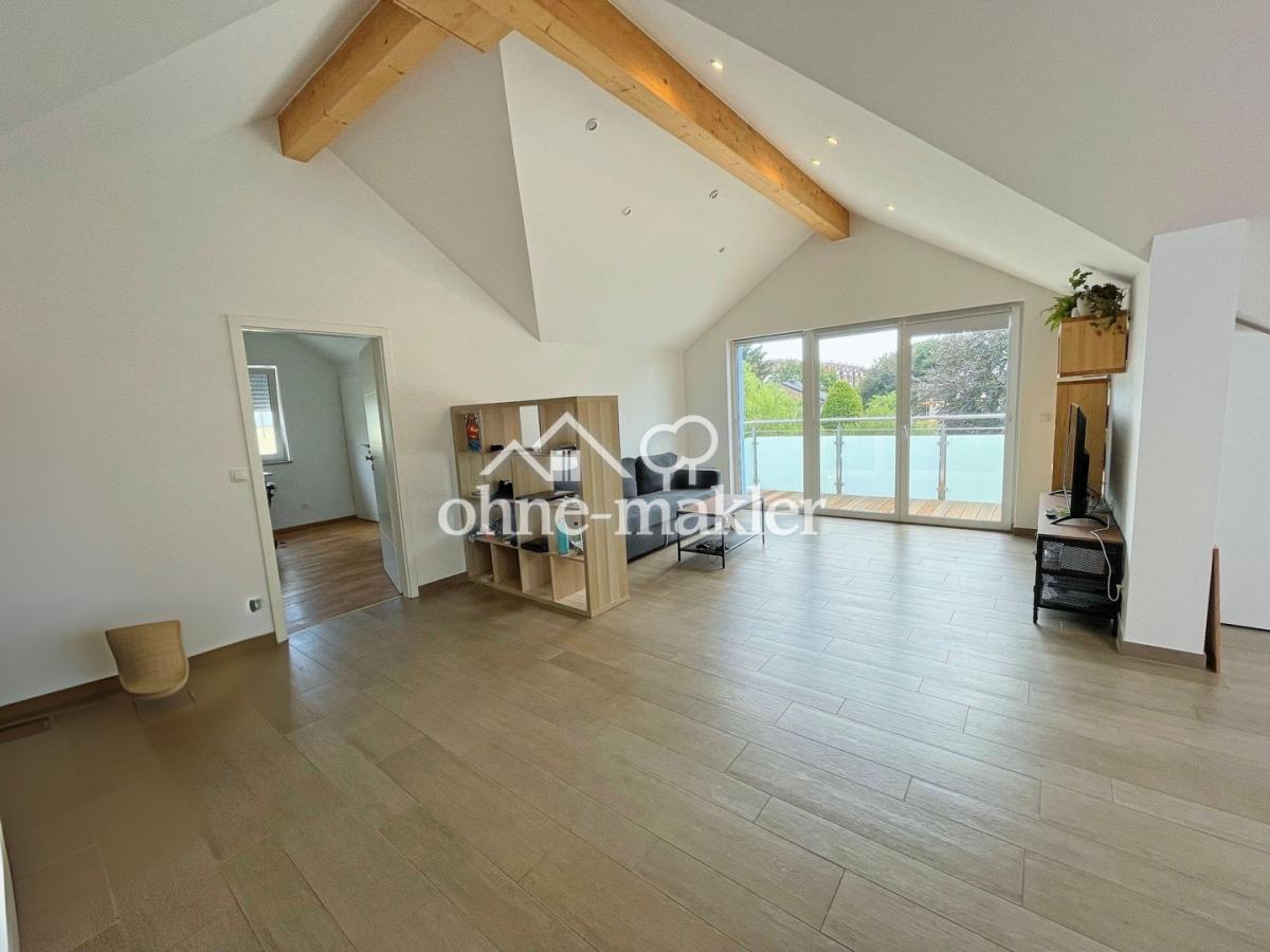 Wohnzimmer große Südverglasung