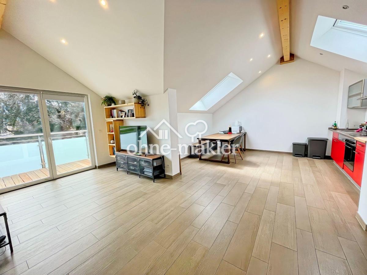 In Alleinlage, Blick ins Grüne