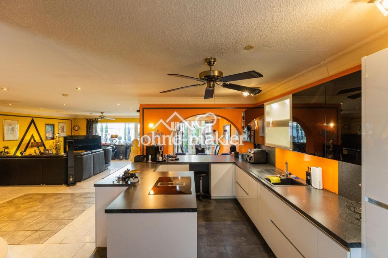 Küche Blick Wohnzimmer Esszi.