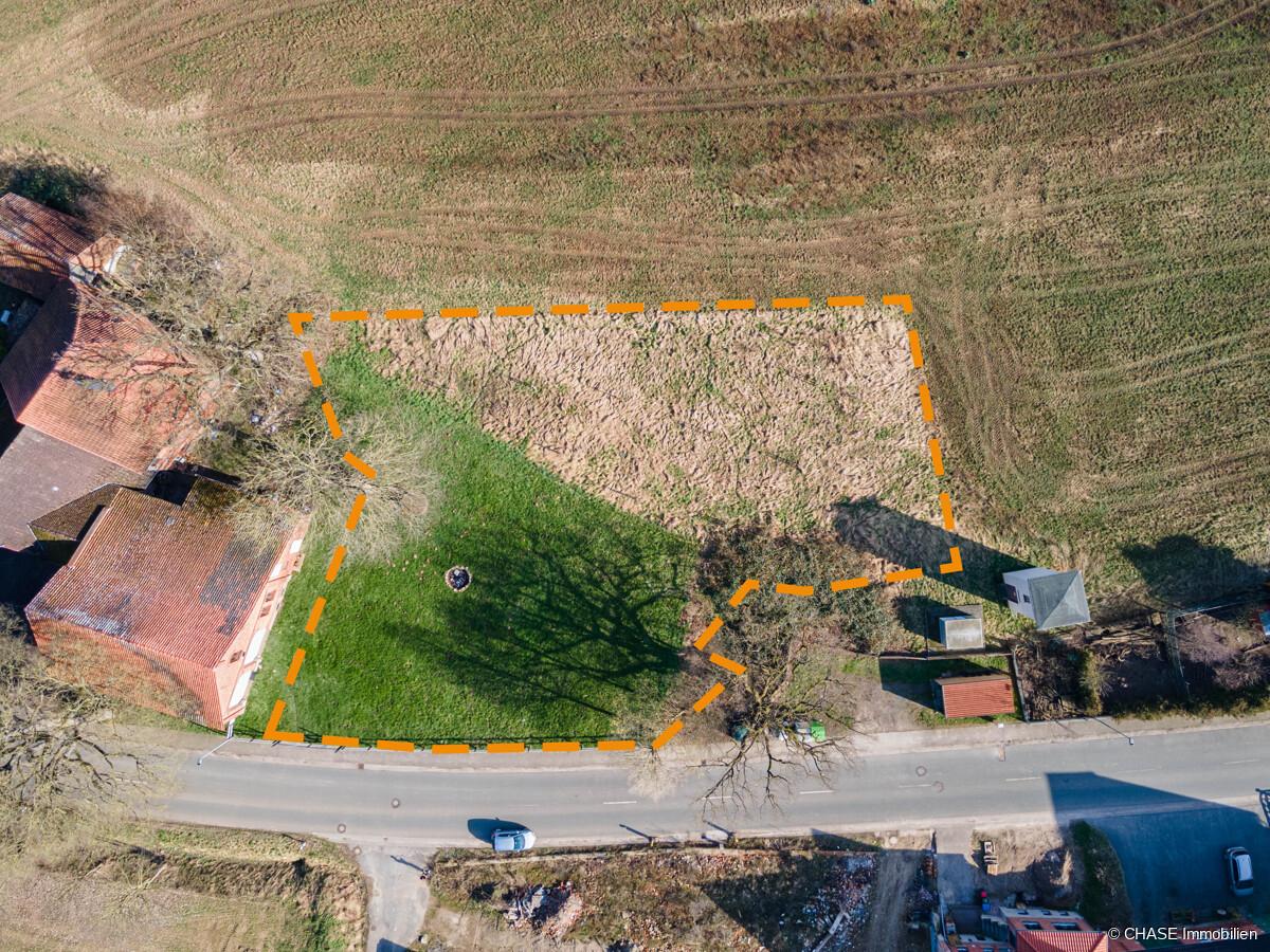 Gesamtes Grundstück - Luftansicht