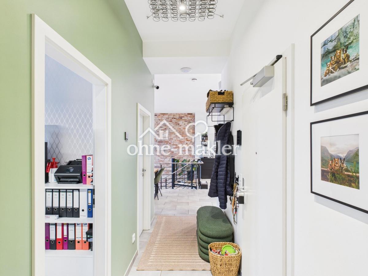 Eingangsbereich (1.OG)