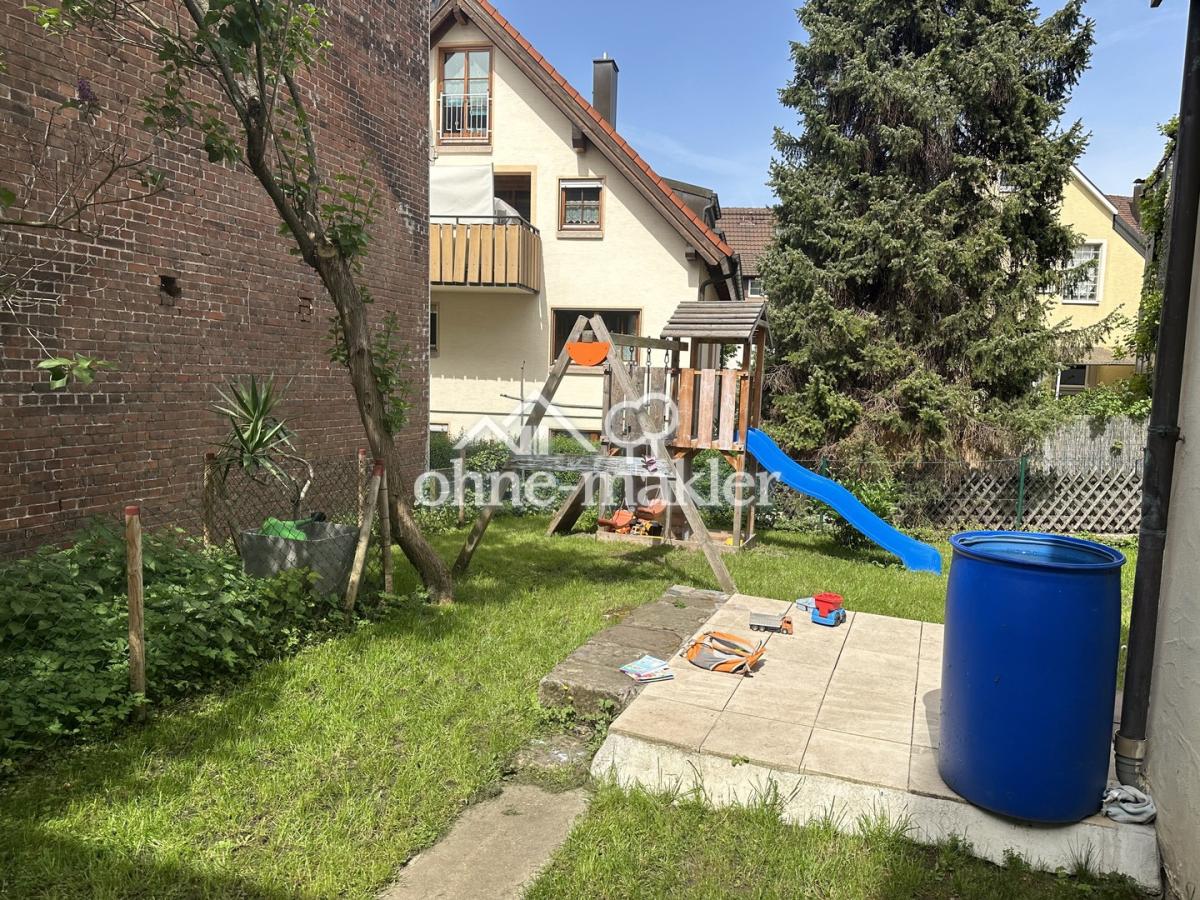 Spielgeräte im Garten