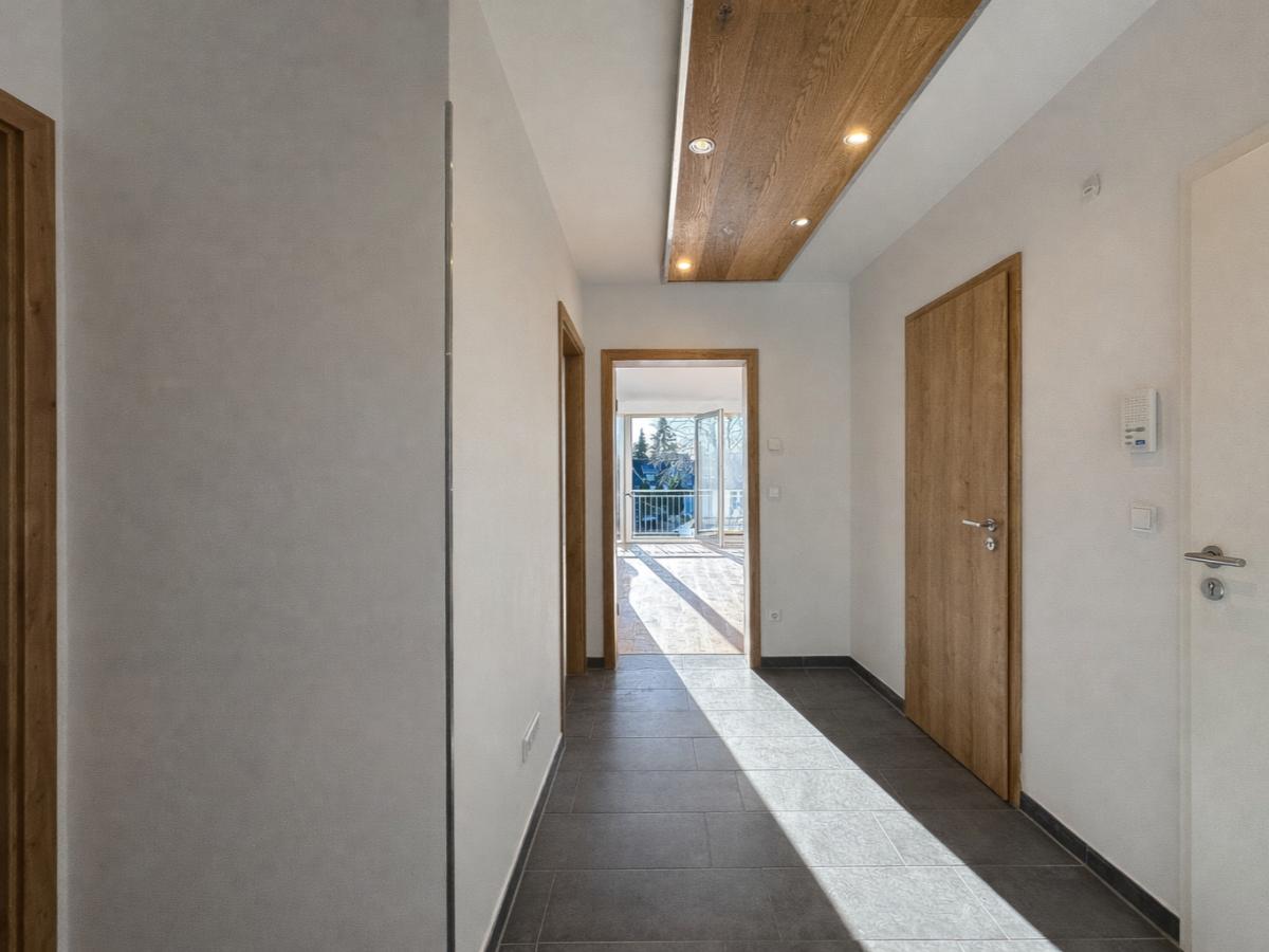 Flur Blick Wohnzimmer