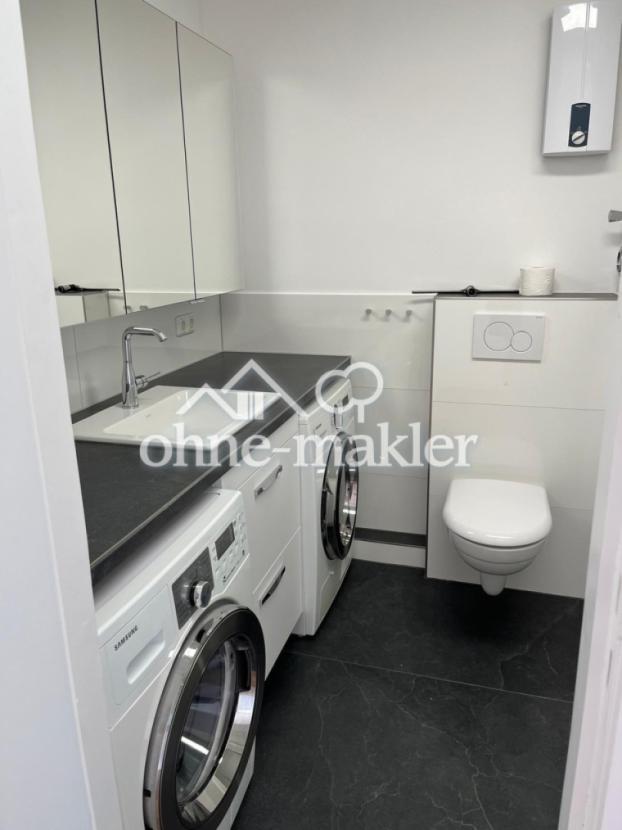 Waschtisch & Spiegelschrank