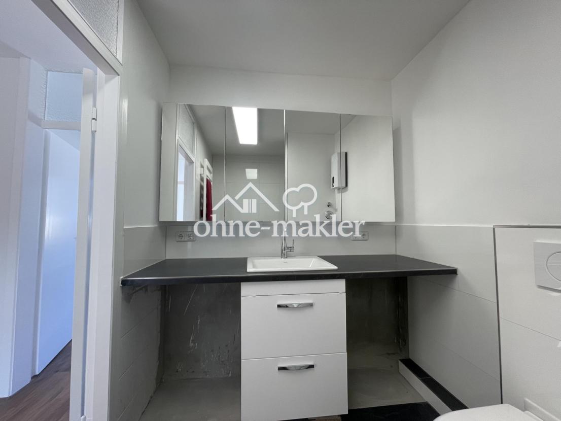 Platz f Waschmaschine/Trockner