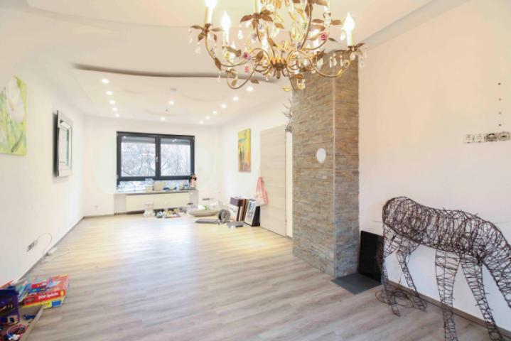 Wohnzimmer Ansicht 1 EG