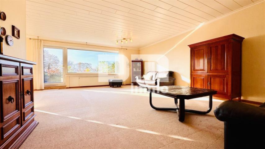 Wohn / Essbereich / Zugang Dachterrasse