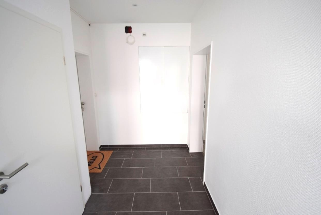 Flur zu Ihrer neuen Wohnung