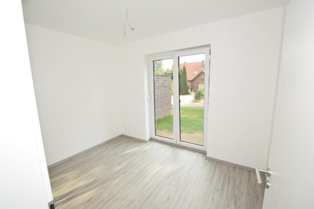 Weiteres Schlaf- oder Arbeitszimmer