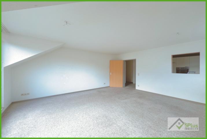 5Plus Immo Wohnung zur Miete Eschweiler/Weisweiler Wohnzimmer