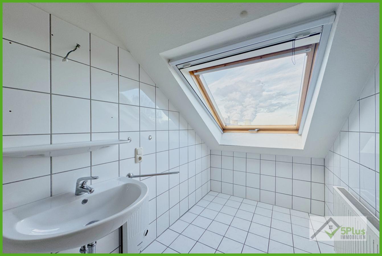 5Plus Immo Wohnung zur Miete Eschweiler/Weisweiler Badezimmer