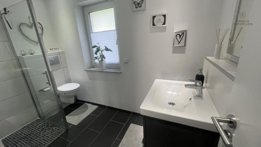 Gäste Dusche im Erdgeschoss