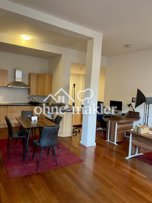 offene Küche u. Essbereich