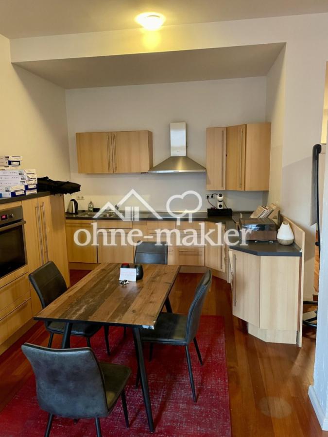 offene Küche u. Essbereich