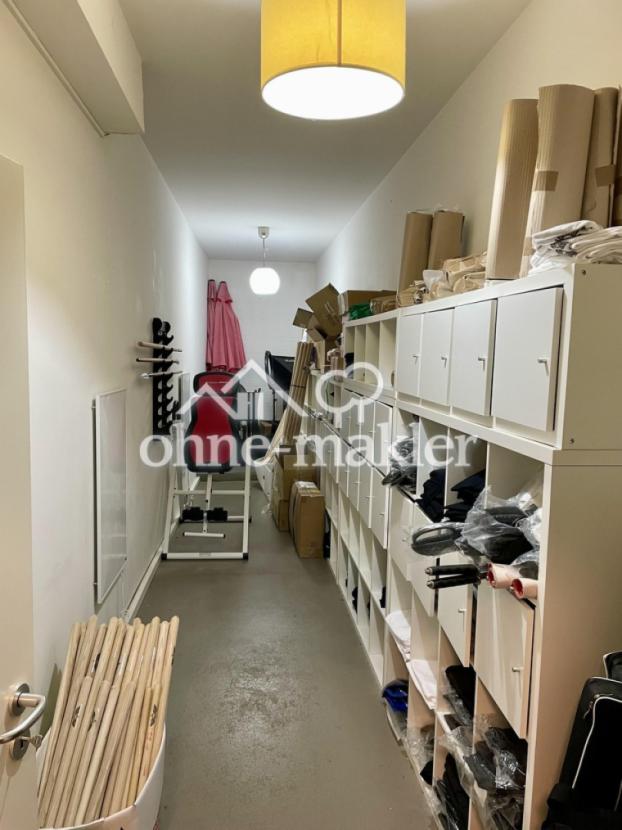 weiterer Raum neben dem Bad