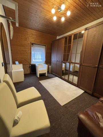 Ankleide (Schlafzimmer 2)