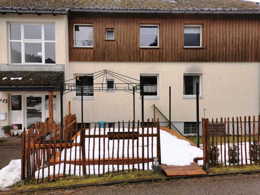 Terrasse zur Wohnung