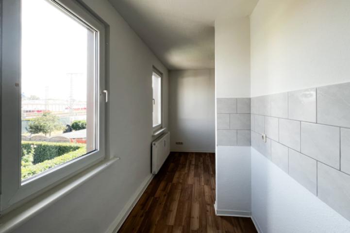 Blick von Küche ins Zimmer im 1.OG