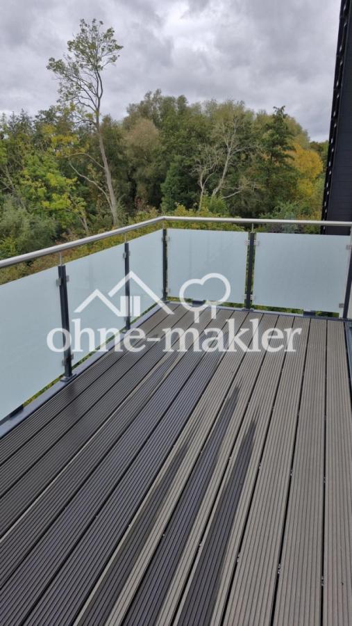 Balkonblick ins Grüne