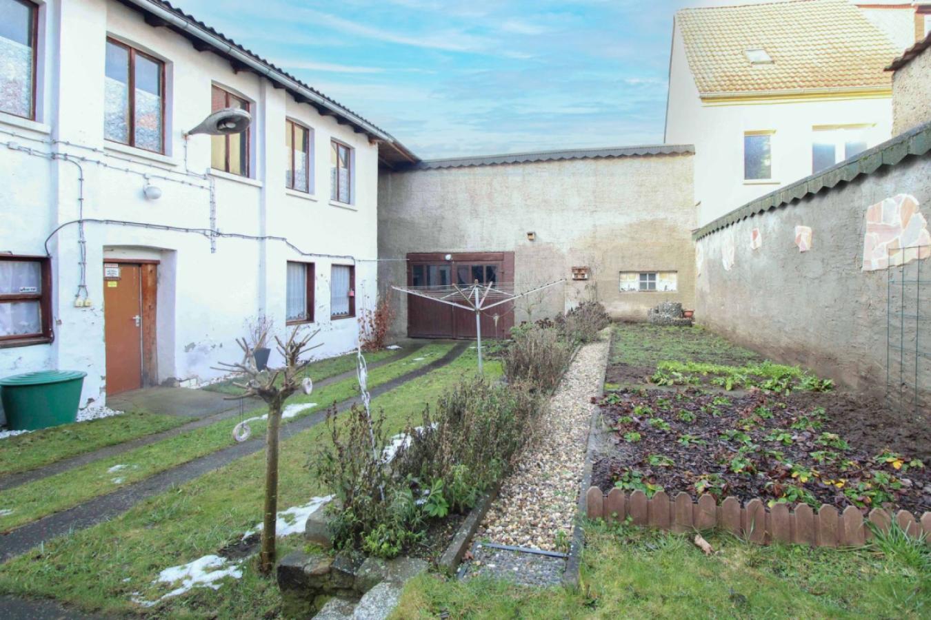 Garten, Nebngelass, Garage