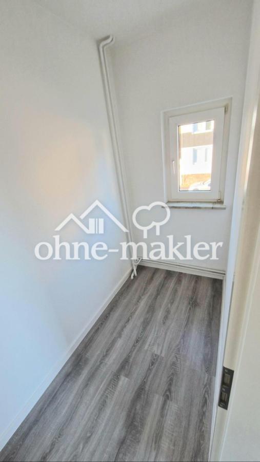 Abstellraum neben der Küche