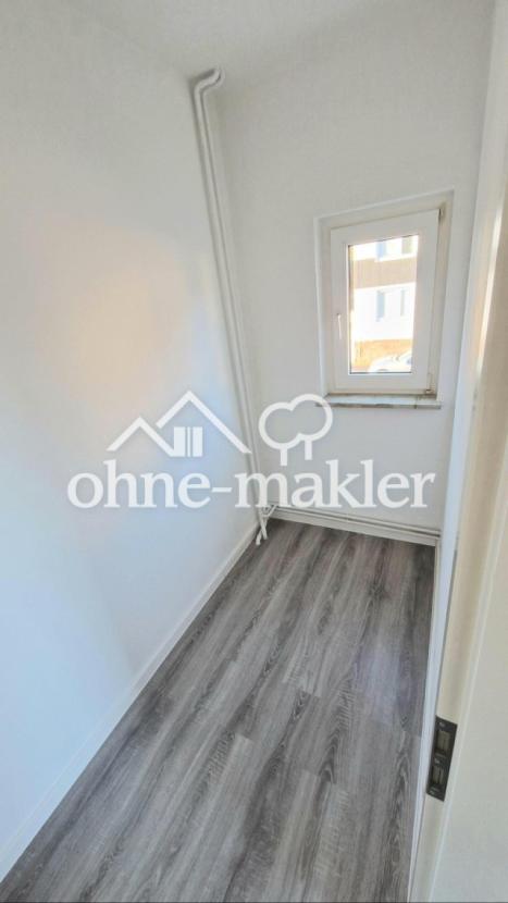 Abstellraum neben der Küche