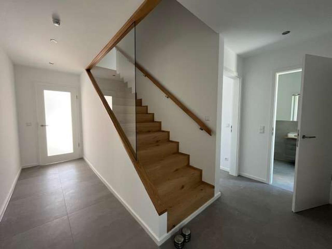 großzügiger Eingangsbereich