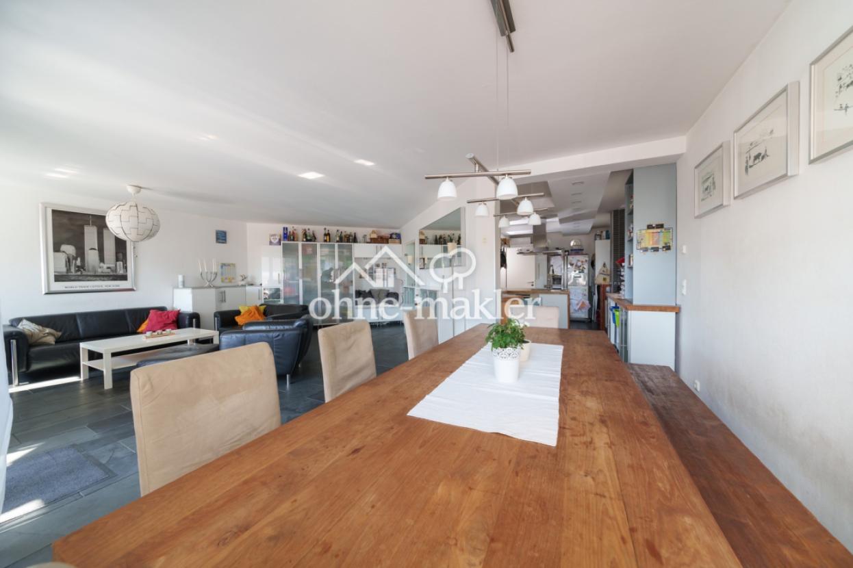 1.OG: Wohn- & Essbereich 1