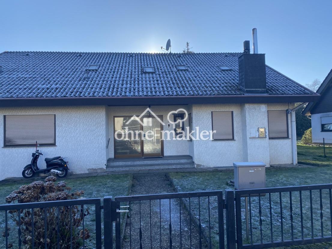 Ansicht Nord-/Straßenseite 