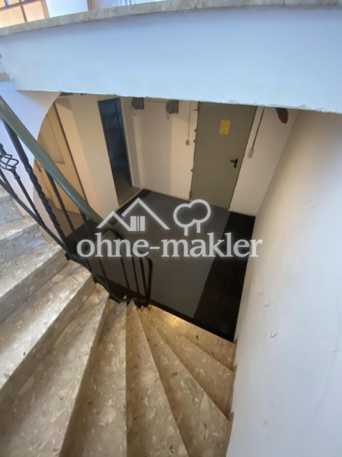 Treppenhaus in Ri. Keller