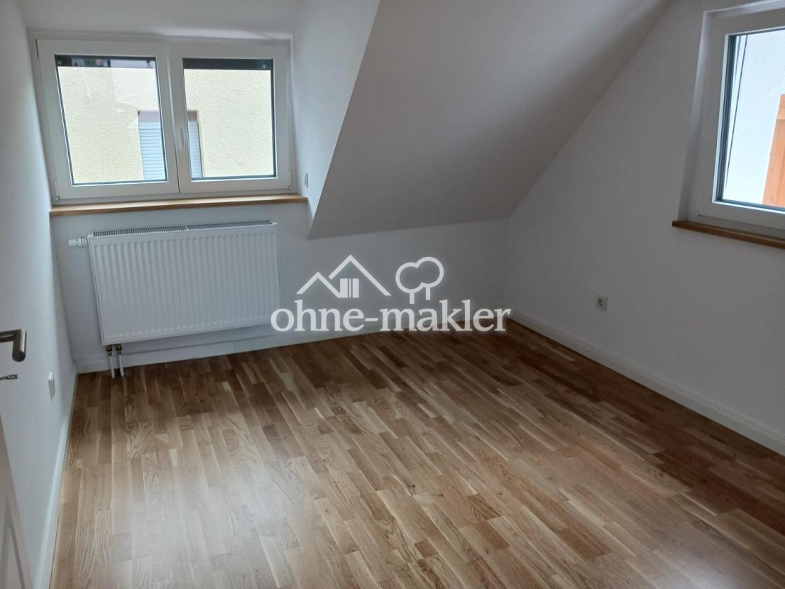 Kleines Zimmer Dachgeschoss