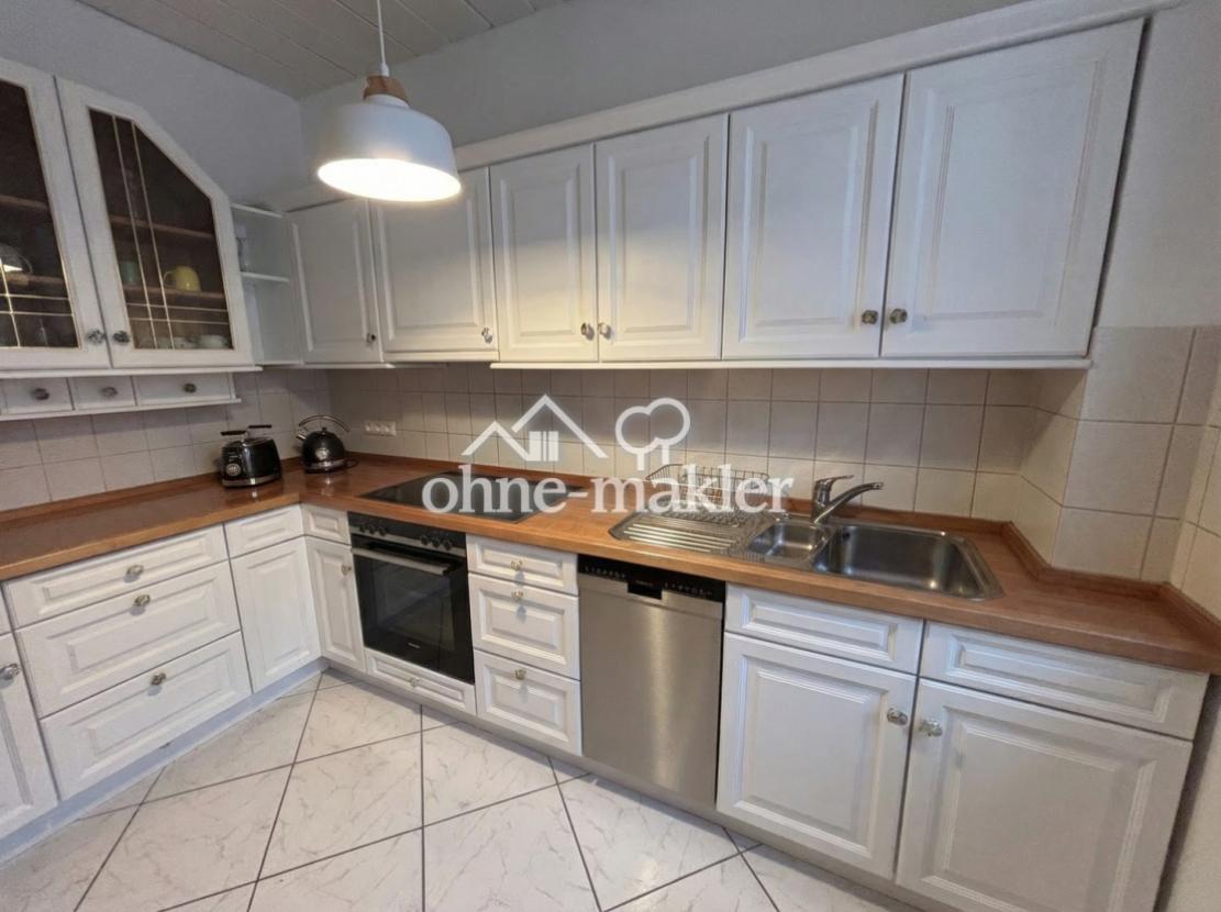 Küche/Kitchen No 1(2nd floor)