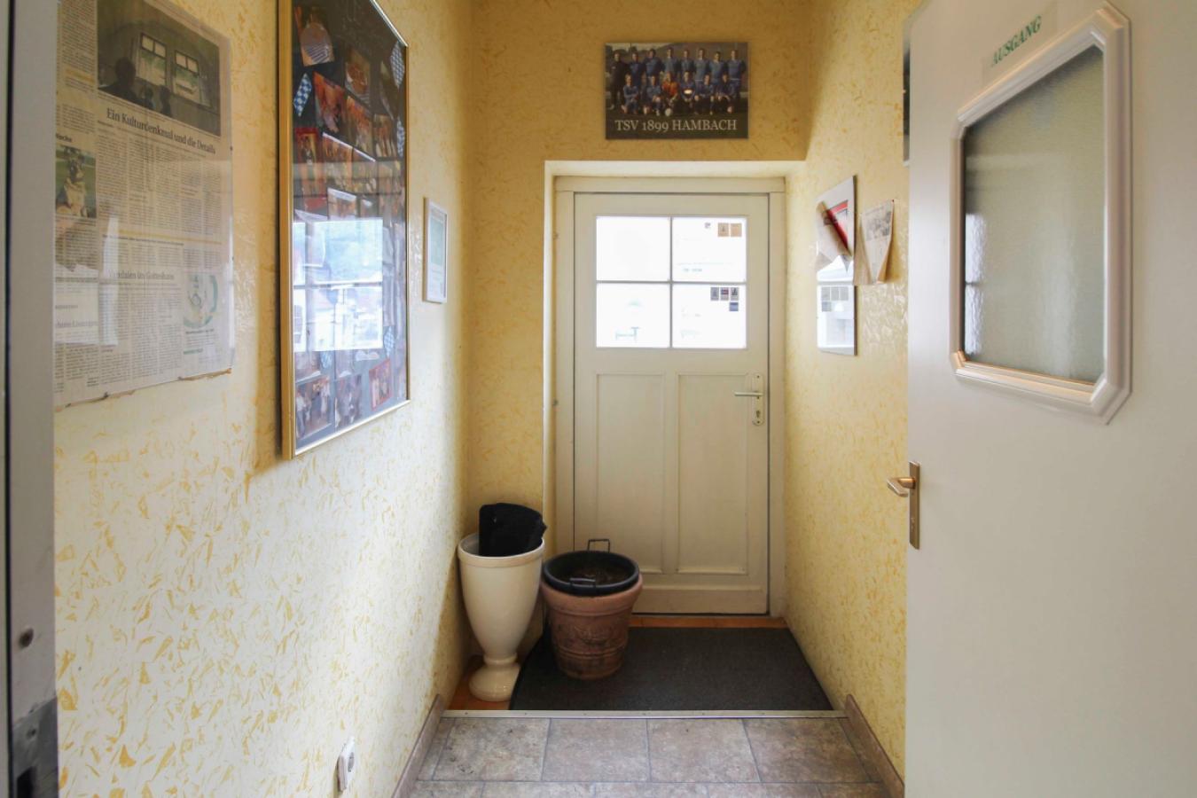 Eingangsbereich Gewerbe