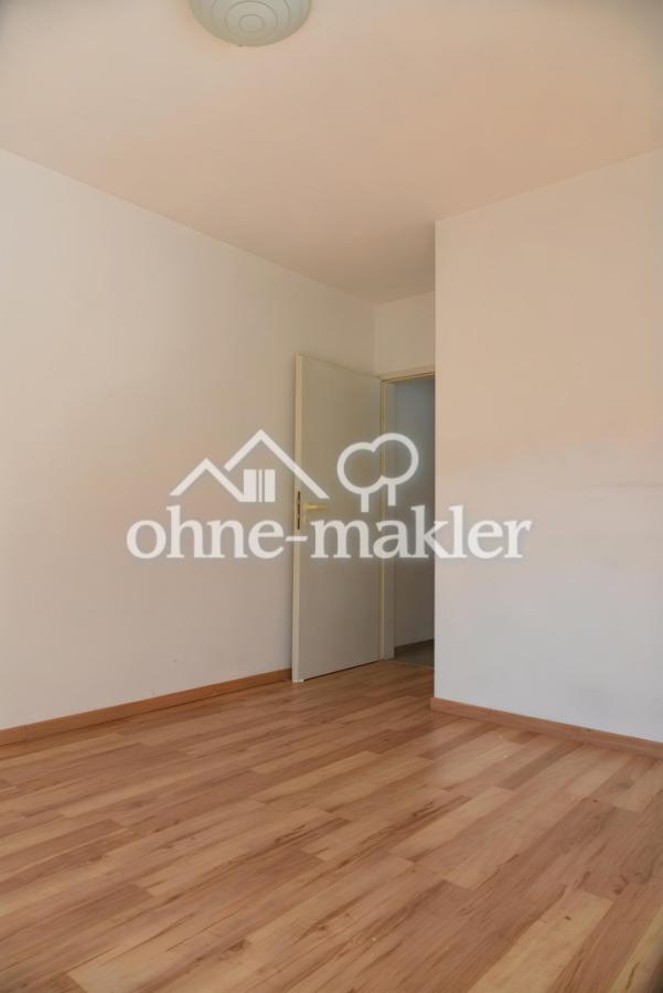 Büro/Kinderzimmer Eingang