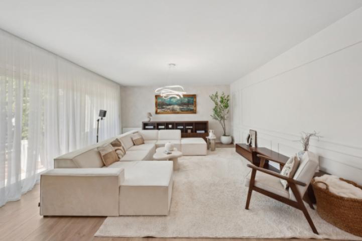 Wohnzimmer EG - Ansicht 1