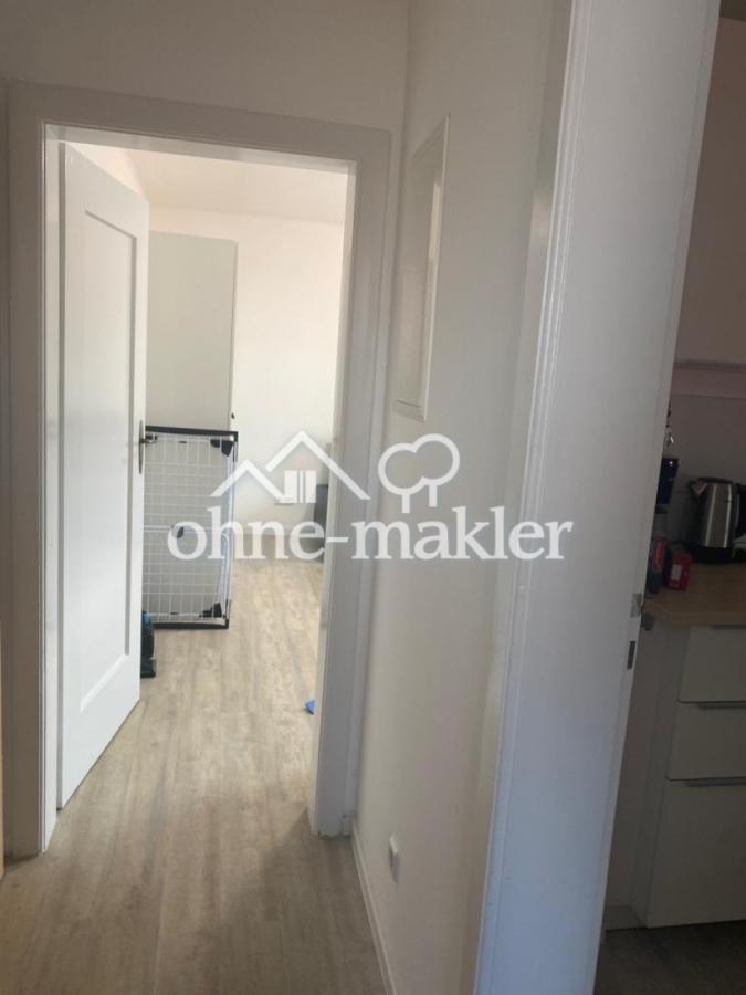 Tür zur Wohn/Schlafbereich