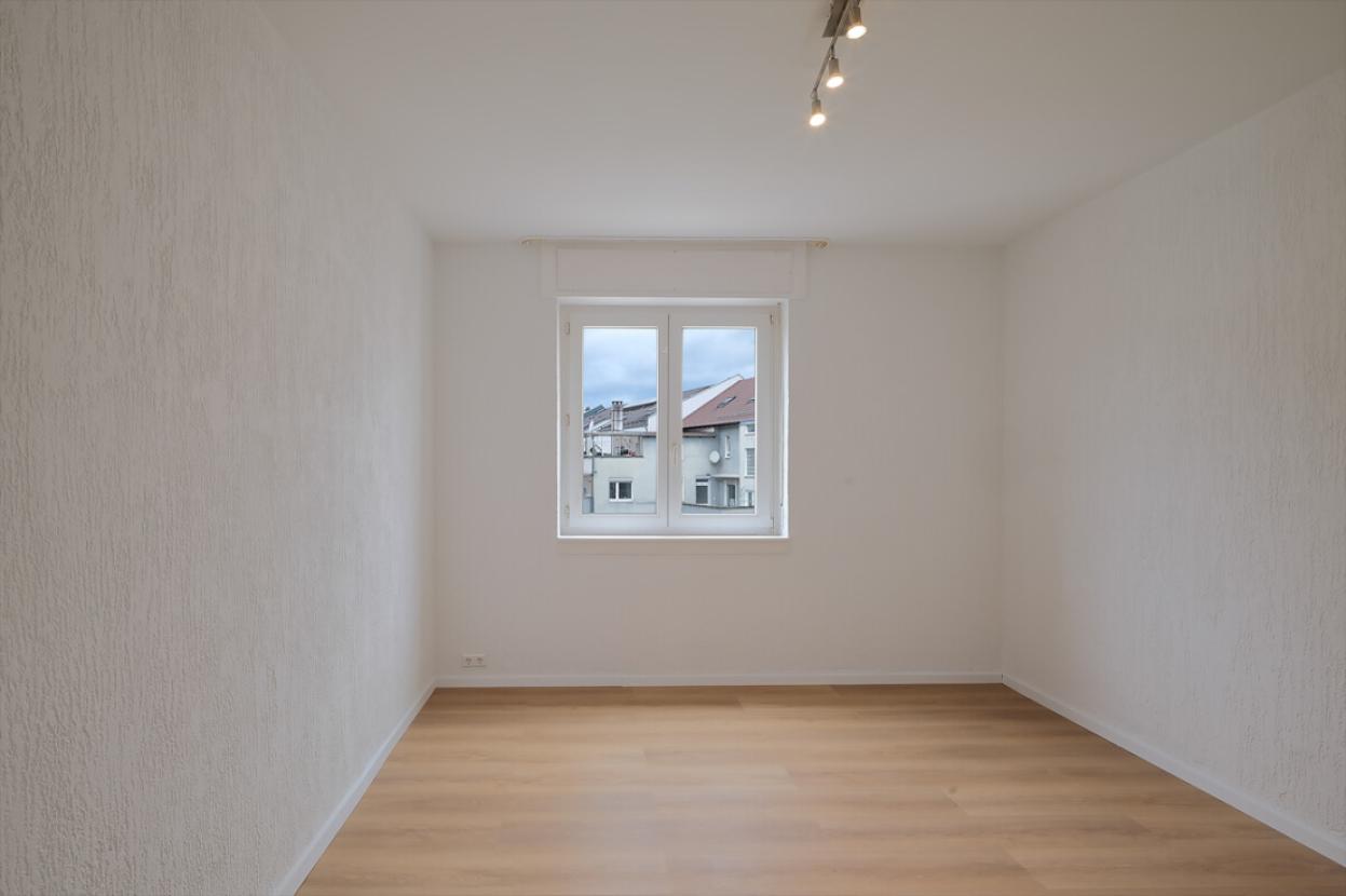 Büro oder Kinderzimmer