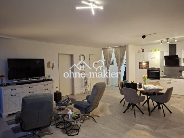 Wohn-, Ess- und Kochbereich