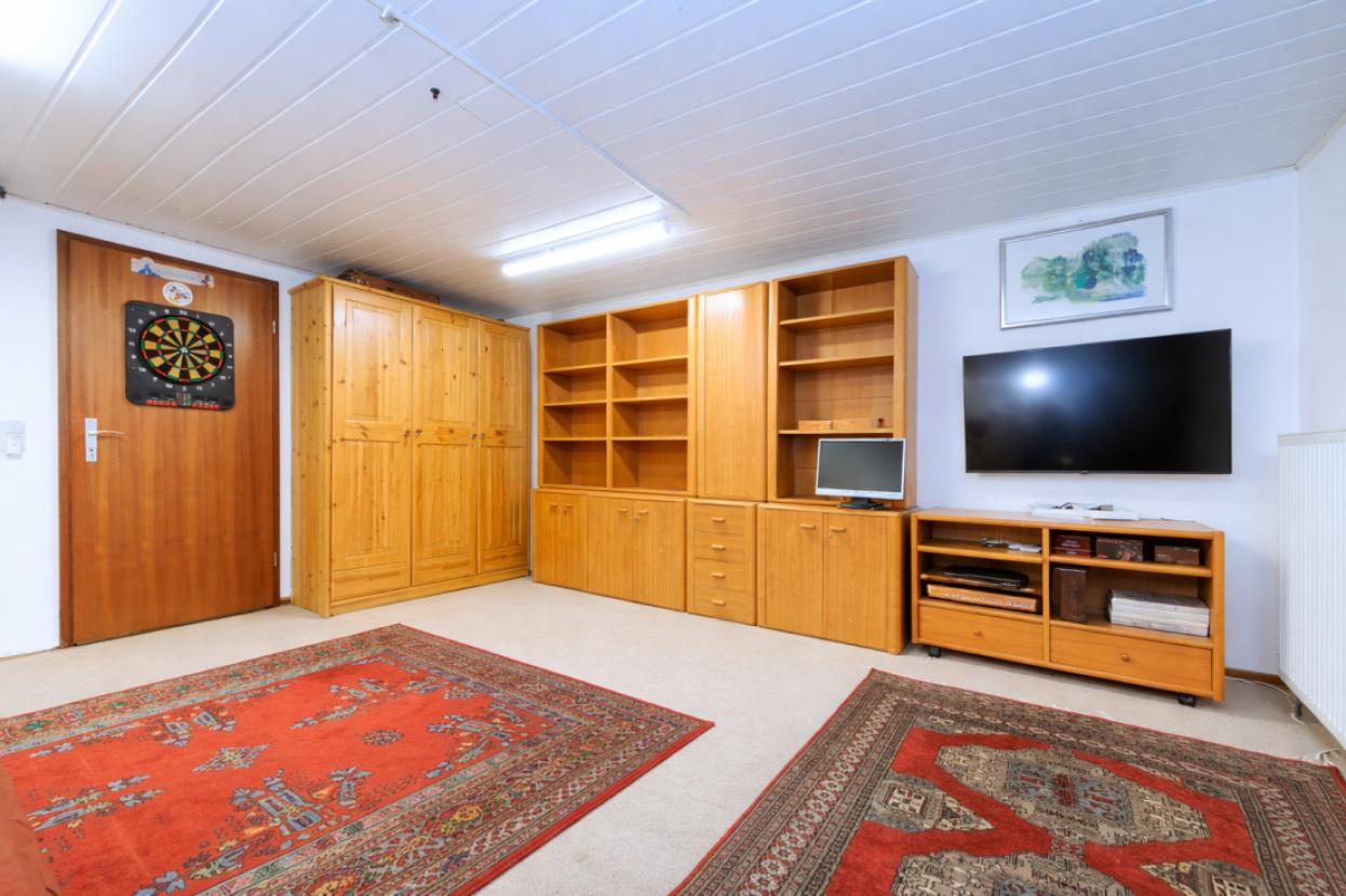 Großer Hobbyraum UG