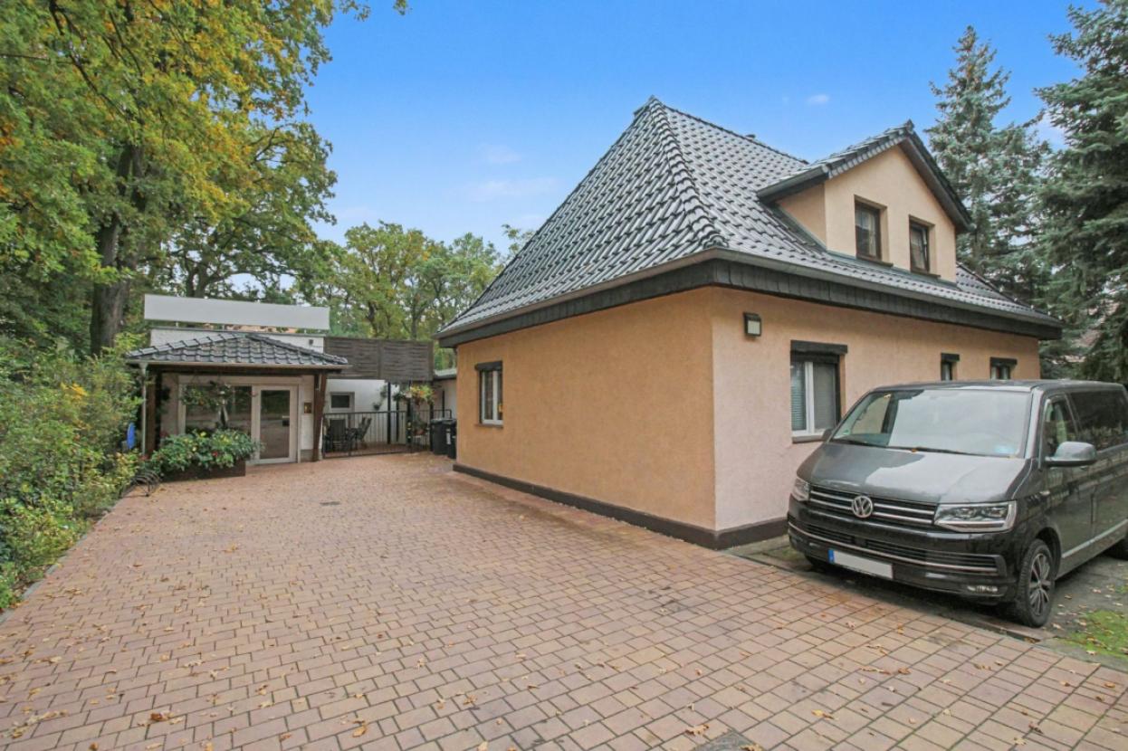 Objektansicht straßenseitig