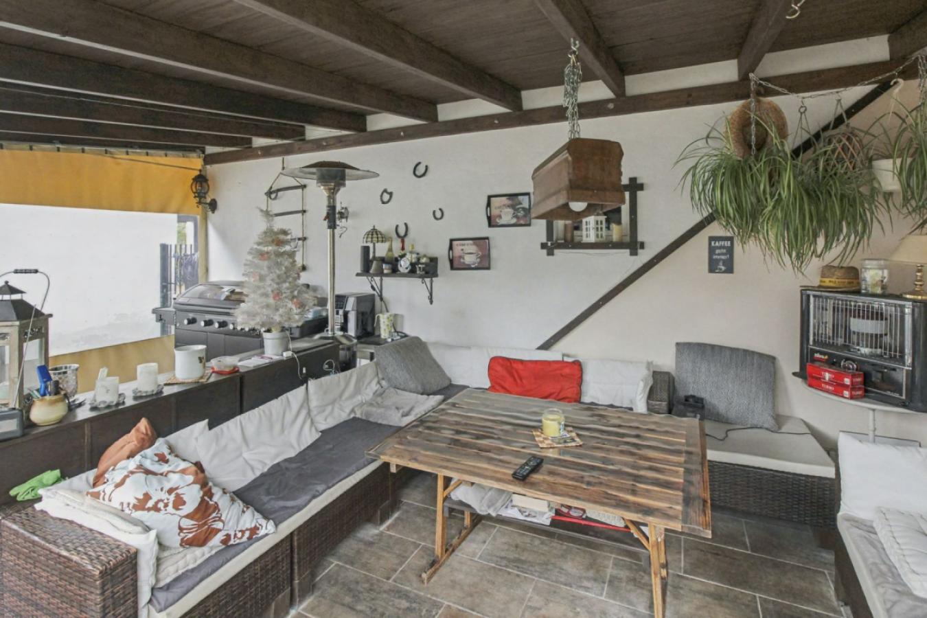 Überdachte Terrasse