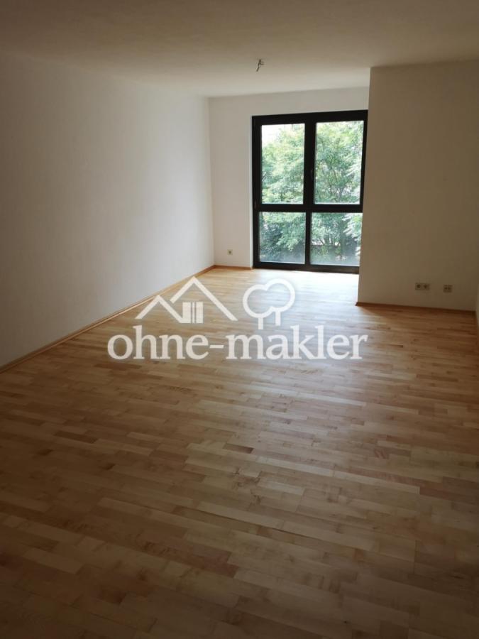 Blick ins Wohnzimmer