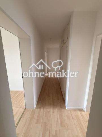 Flur mit Einbauschrank