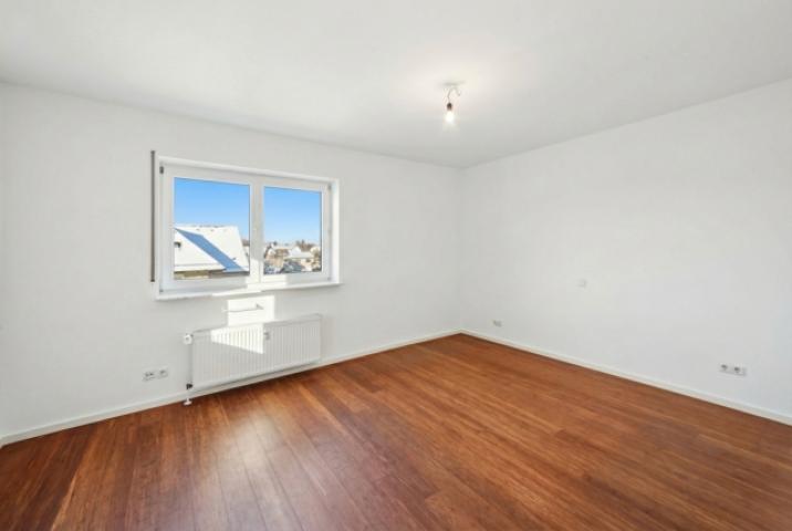 Schlafzimmer- Ansicht 1